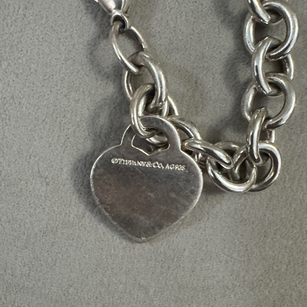 Tiffany & Co. Silver Bracelet Pink Splash Heart Charm - Picture 3 of 4